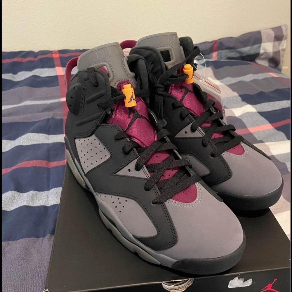 Jordan Retro 6 size 9.5